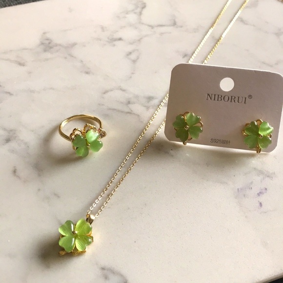 Four-leaf Clover🍀 Alloy Opal Jewelry Set - Picture 1 of 9
